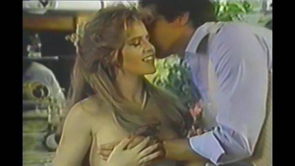 Hot Vintage Classics From 70s - tubepornclassic.com on poweredporn.com