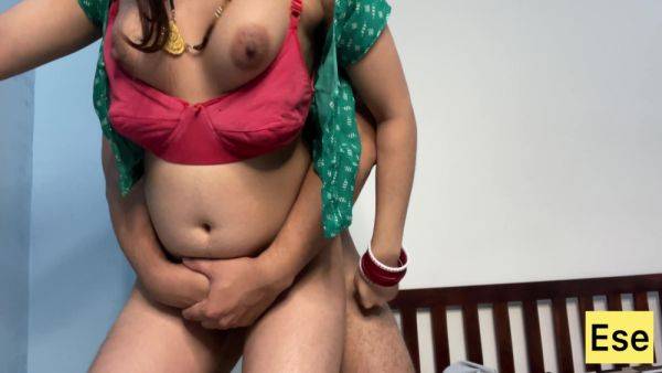 Li Ya - Chupke Chupke Ungli Kar Rahi Thi Alisha Devar Ne Dekh Piche Se Aur Jamkar Chudai Kari (clear Hindi Audio) - hclips.com on poweredporn.com