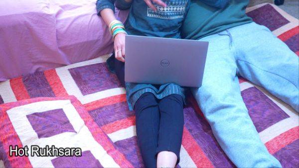 Indian Desi Bhabhi Rukhsara Had An Affair With Boss Fucked Her In Dress While Husband Was Not At Home - desi-porntube.com - India on poweredporn.com