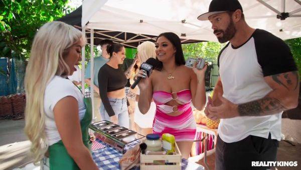 Lewd Foods - upornia.com on poweredporn.com