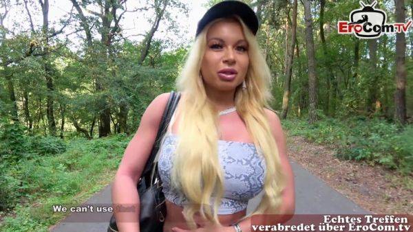 German Slut Seduces A Married Man To An Outdoor Sex Meeting - videomanysex.com - Germany on poweredporn.com