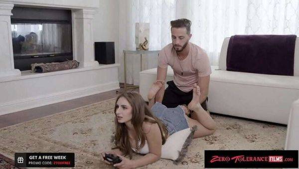 Zero Tolerance: Gamer Girl Keeps Playing as She Gets Fucked Hard - veryfreeporn.com on poweredporn.com