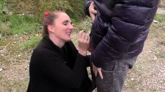 Brunette gives mass blowjob outdoors - drtuber.com on poweredporn.com