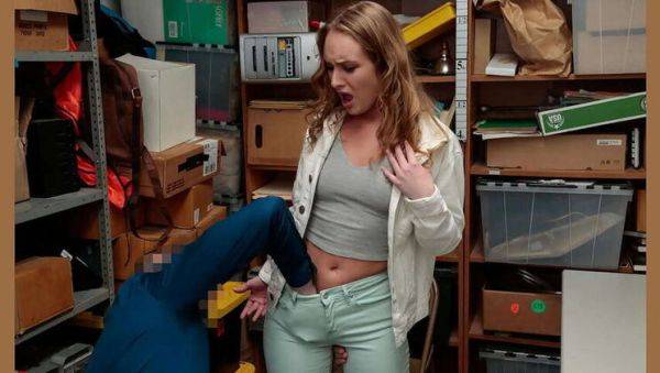 Jewelry Heist Shoplifting Suspect Punished with Hardcore Blowjob - Fuckthief - xxxfiles.com on poweredporn.com