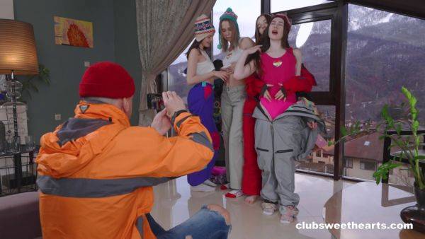 Aroused teens share the same cock in impeccable group scenes - hellporno.com on poweredporn.com