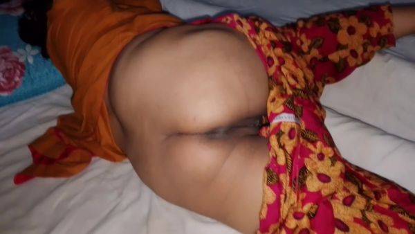 Indian Stepson Fucked Stepmom In Close-up And Desi Porn Sex Video, Queenbeautyqb - desi-porntube.com - India on poweredporn.com