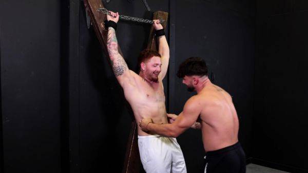 Strapped Jeremiah Cruze Laughs As Heath Halo Tickles Him - drtuber.com on poweredporn.com