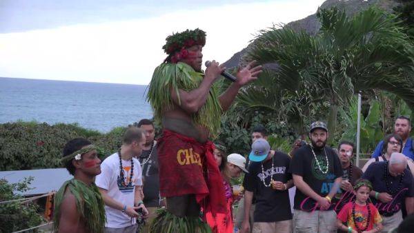 Virtual Vacation With Violet Monroe Part 3 - hotmovs.com on poweredporn.com