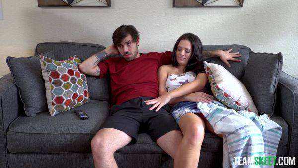 Lad's hefty dick fulfills stepsister's dirty desires for loud sex - hellporno.com on poweredporn.com