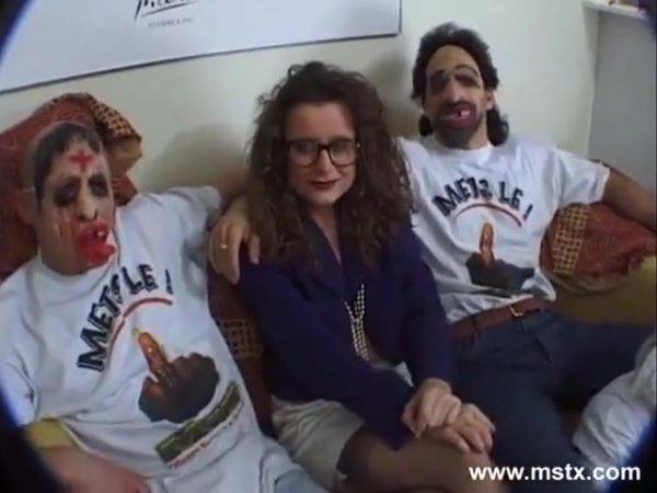 Enora Made In Sodoland - upornia.com on poweredporn.com