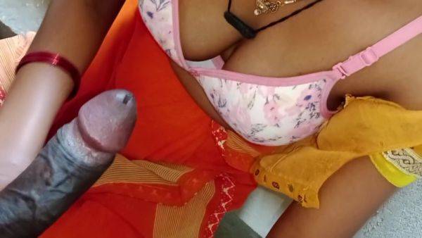 Today I Shook It And Dropped It On Stepsister-in-laws Saree - desi-porntube.com - India on poweredporn.com