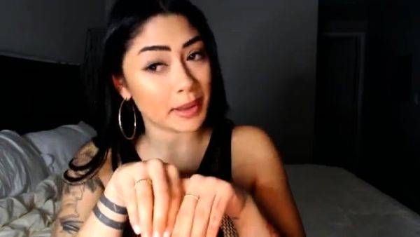 Asian japanese teen with outdoors - drtuber.com - Japan on poweredporn.com