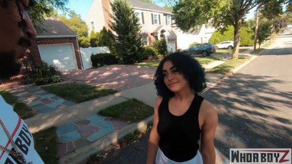 Big Booty Latino Girl - videohdzog.com on poweredporn.com