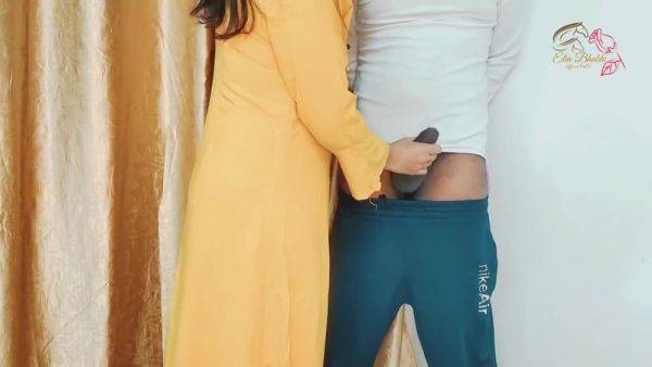 1st Time With Collage Girlfriend - hotmovs.com on poweredporn.com