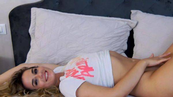 Enjoy Total Anonymity Explore with HelenWaldorf - drtuber.com on poweredporn.com