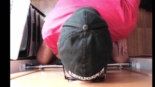 Mature gaydaddy eats gloryhole cum - drtuber.com on poweredporn.com