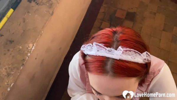Redhead cosplayer gives only the best head - hotmovs.com on poweredporn.com