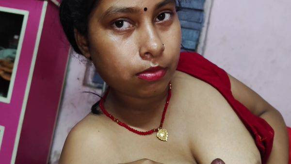 Dehati Ne Apne Hasband Ka Land Ka Pani Paliya Aur Boli Majha Agya - desi-porntube.com - India on poweredporn.com