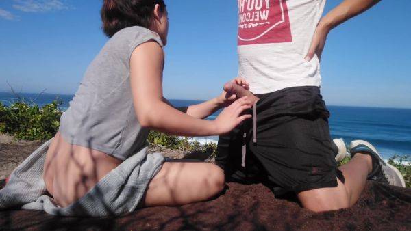 Fucking On The Beach - hclips.com on poweredporn.com