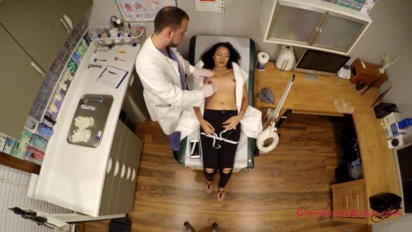 Tampa University Entrance Physical - Yasmine Wood - Part 1 of 2 - hotmovs.com on poweredporn.com