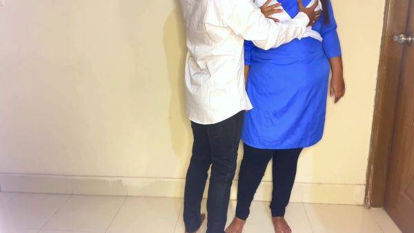 18 + Desi Mms Lick - desi-porntube.com on poweredporn.com