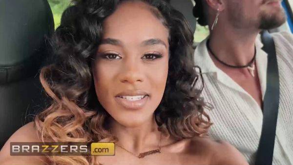 Scarlit Scandal's petite body invites some fans for a wild weekend with her husband - sexu.com on poweredporn.com