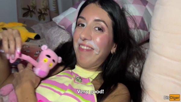 Stepsister Took Off His Condom To Feel The Hot Sperm! - hclips.com on poweredporn.com