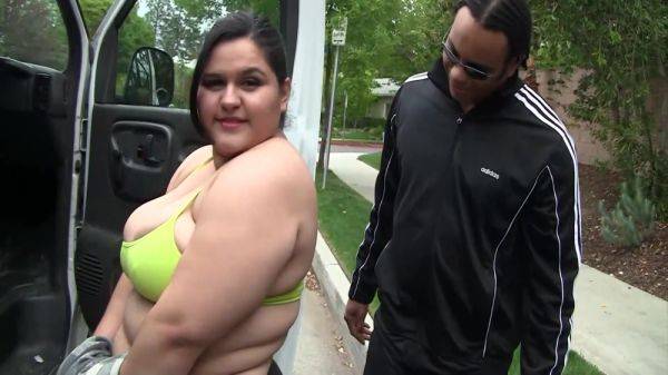 Will Do Anything For A Cheeseburger Or Two 10 Min With Sledge Hammer And Karla Lane - hclips.com on poweredporn.com