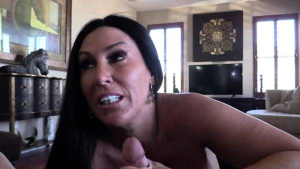 Hot Brunette Girlfriend POV Blowjob - drtuber.com on poweredporn.com