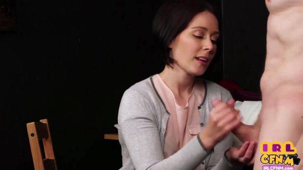 Amateur Sex Cfnm Cougar Blowing And Wanks Knob Till - txxx.com on poweredporn.com