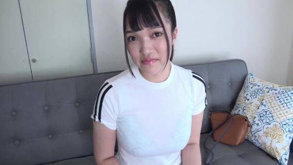 She Has A Face And Big Tits And Is The Strongest Amateur With A Secret Weapon: Squirting Yuki (20) - videomanysex.com - Japan on poweredporn.com