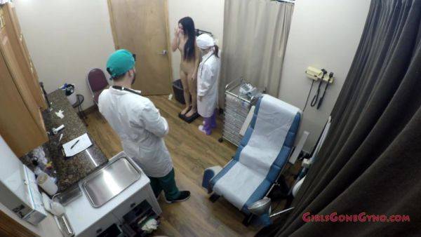 Human Guinea Pigs - Blaire Celeste - Part 2 of 6 - hotmovs.com on poweredporn.com