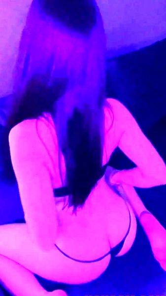 Petite small tit babe with perfect pussy masturbates - drtuber.com on poweredporn.com