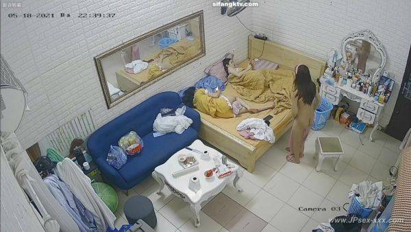 Chinese girls dormitory.3 - txxx.com - China on poweredporn.com