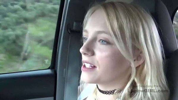 Blonde Teenager Kate Bloom is Extremely Sexy - porntry.com on poweredporn.com