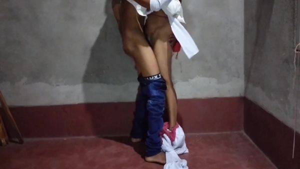 Indian Village Student 18+ Girls New Viral Video - desi-porntube.com - India on poweredporn.com