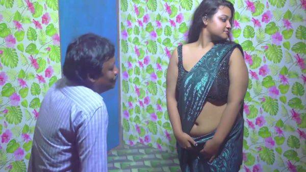 Big Boobs Desi Indian Ruma Boudi Fucked With Her Two Aged Boy Friend - desi-porntube.com - India on poweredporn.com