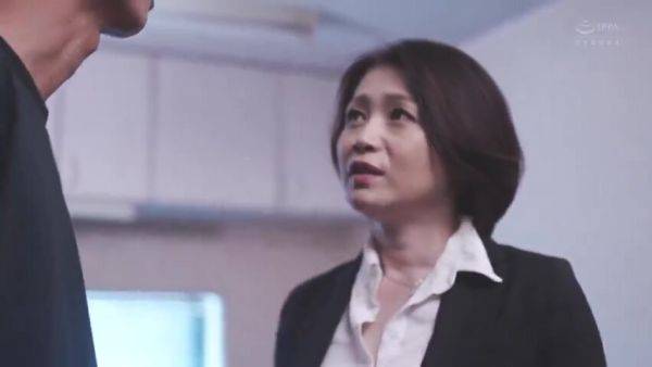 HETHHREWGRHETVBWRROE053 - upornia.com on poweredporn.com