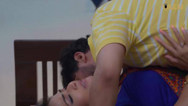 Indian Hot Babe Amazing Erotic Movie - desi-porntube.com - India on poweredporn.com