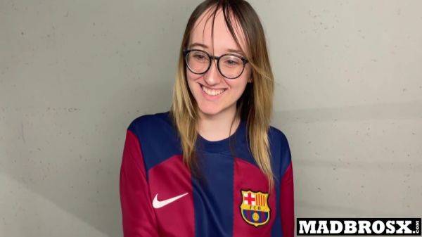 A Barcelona Supporter Fucked By Psg Fans In The Corridors Of The Football Stadium !!! 7 Min - videohdzog.com on poweredporn.com