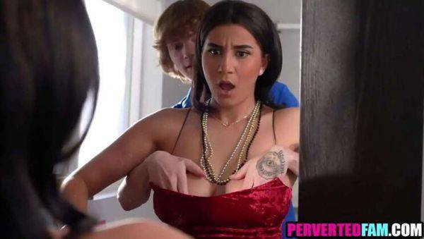 Lustful stepbrother imagines bedding his busty stepsister - xxxfiles.com on poweredporn.com