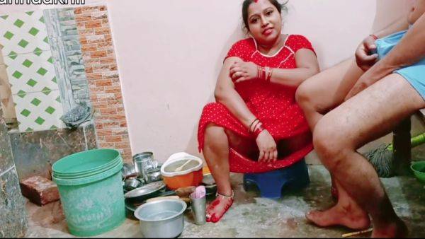Indian Stepmother Anal Fuking - desi-porntube.com - India on poweredporn.com