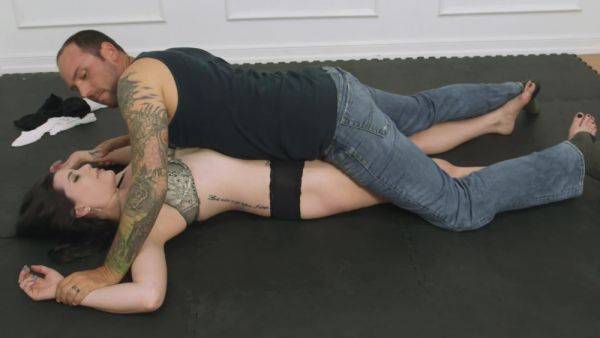 Wrestling Lesson - hclips.com on poweredporn.com