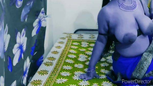 Big Ass Beautiful Saree Shila Masi Cheating Hasband And Missionary Fuck With Her Stepnephew Long Time In Bedroom - desi-porntube.com - India on poweredporn.com