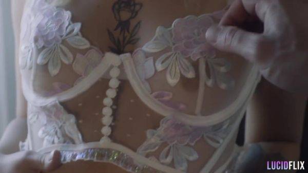 Seth Gamble And Chanel Camryn - Incredible Adult Video Blonde New Ever Seen - hotmovs.com on poweredporn.com