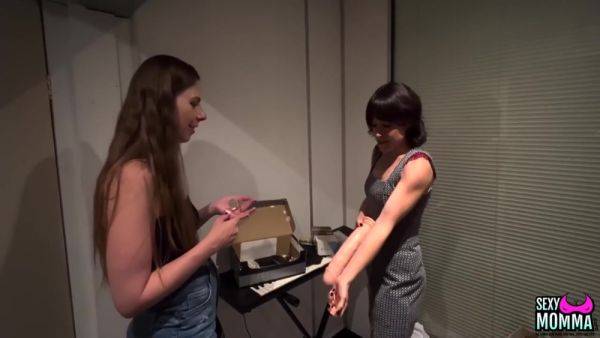 Alice Maze And Lucy Love In And Enjoy A Fuck Session! - hotmovs.com on poweredporn.com