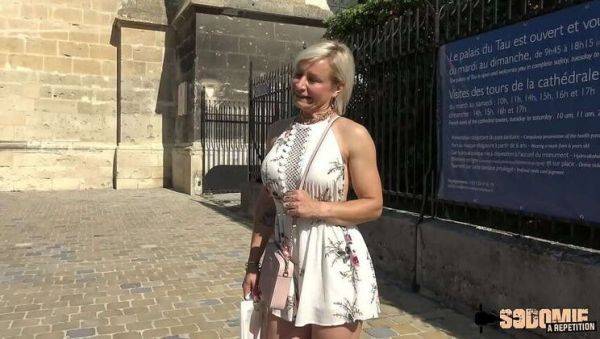 Mischievous and voluptuous MILF Kim's anal adventure with Alex Romero - veryfreeporn.com - France on poweredporn.com