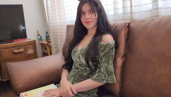 He bangs model Laura, wakes up beside her nude - veryfreeporn.com - Japan on poweredporn.com