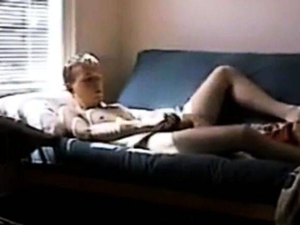 Twink's Private Solo Session Amateur Handjob and Masturbati - drtuber.com on poweredporn.com