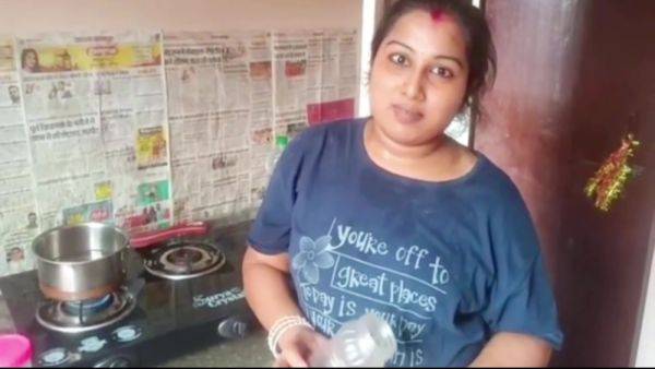 Sasur Ne Kichen Mein Bahu Ko Chudai Ki - desi-porntube.com on poweredporn.com